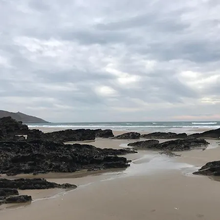 Romantic Cliff At Whitsand Bay شقة *